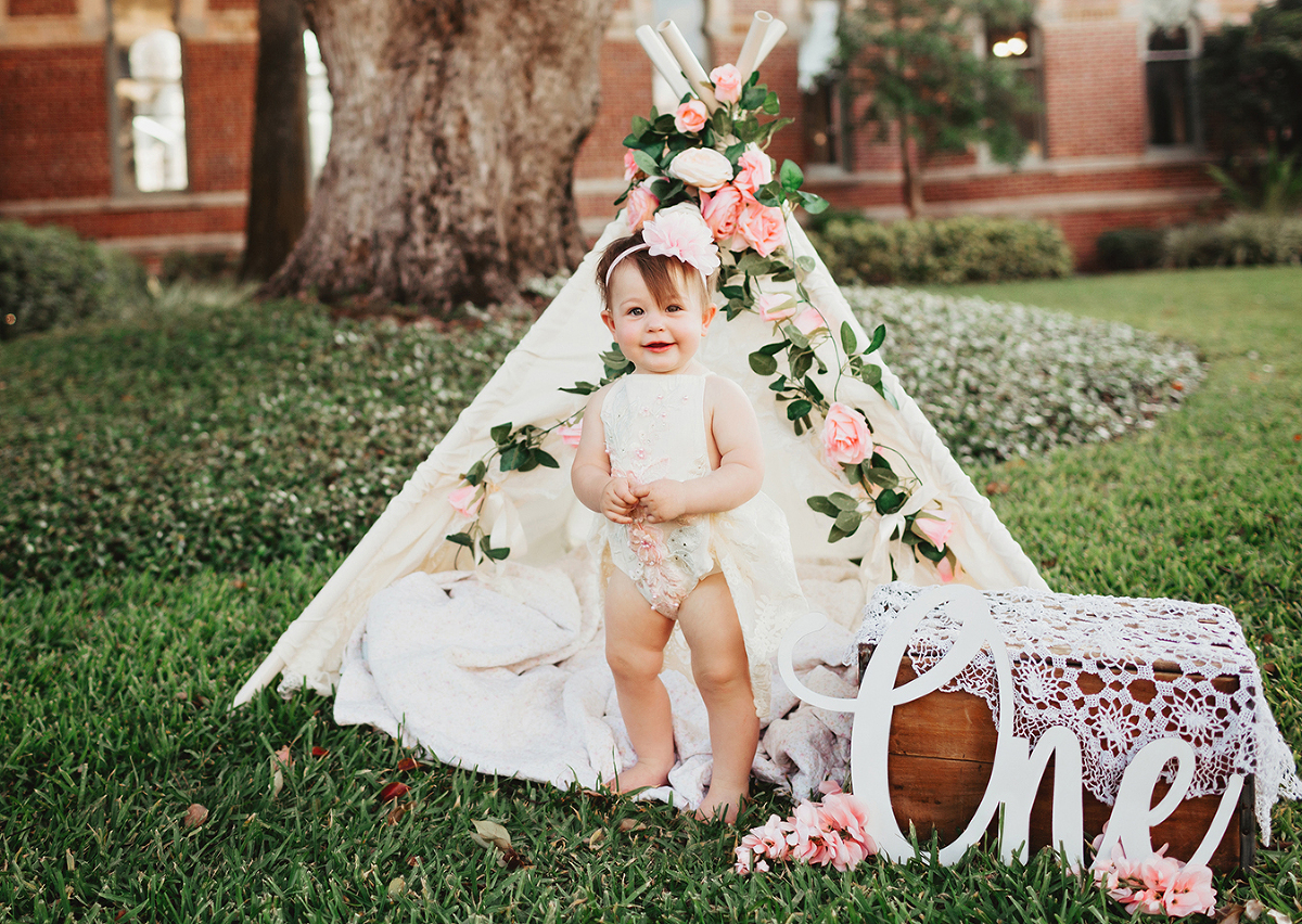 baby and children professional photographer